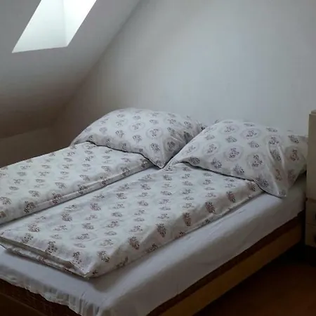 Fo Utca * Balatonrendes